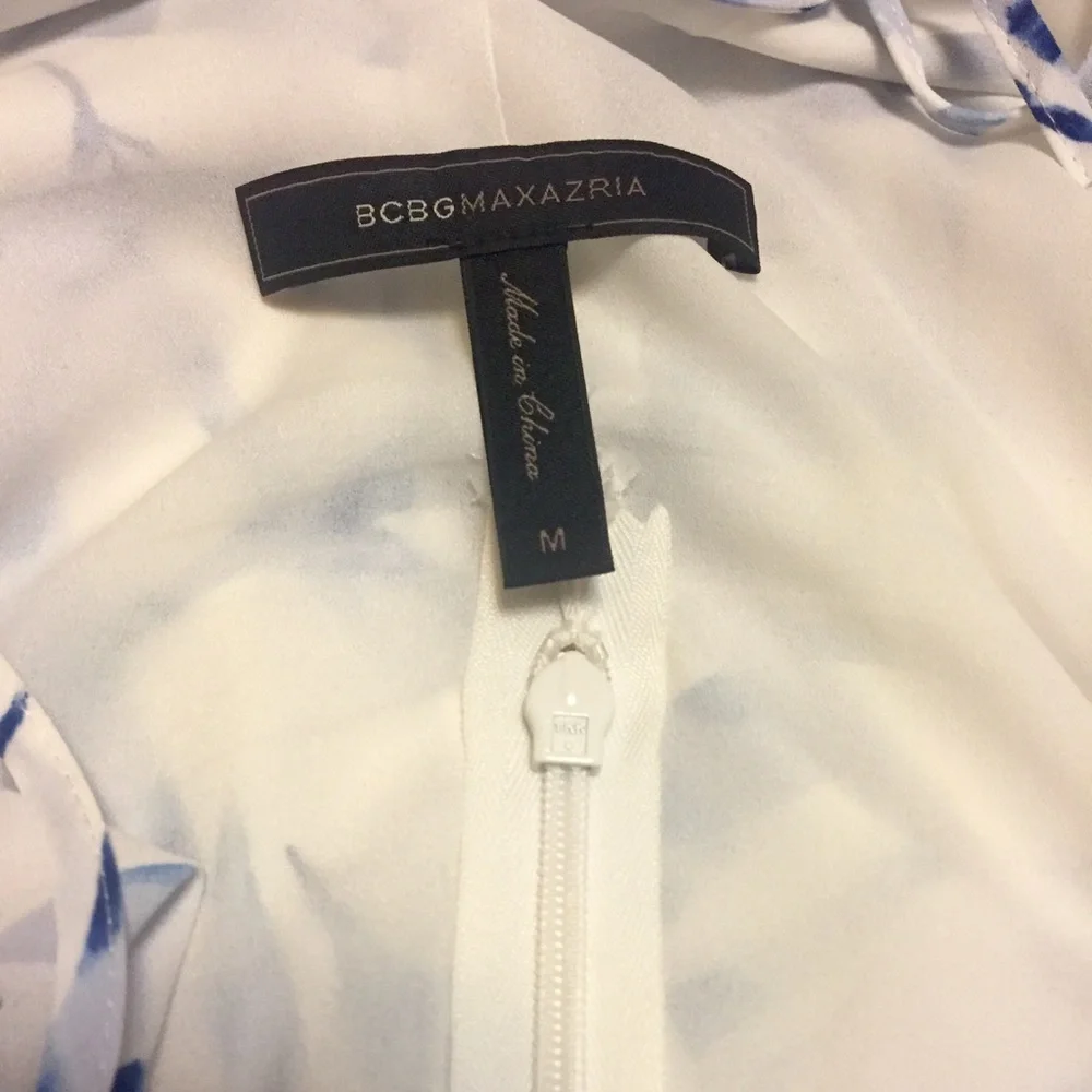 BCBG Caylan Print Dress - Picture 8 of 8